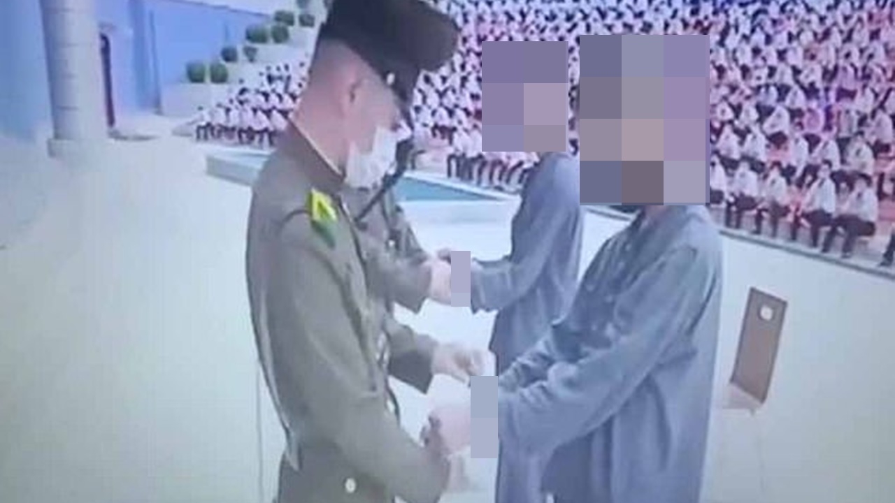 2 วัยรุ่นเกาหลีเหนือ โดนลงโทษใช้แรงงาน 12 ปี ฐานดูซีรีส์เกาหลีใต้