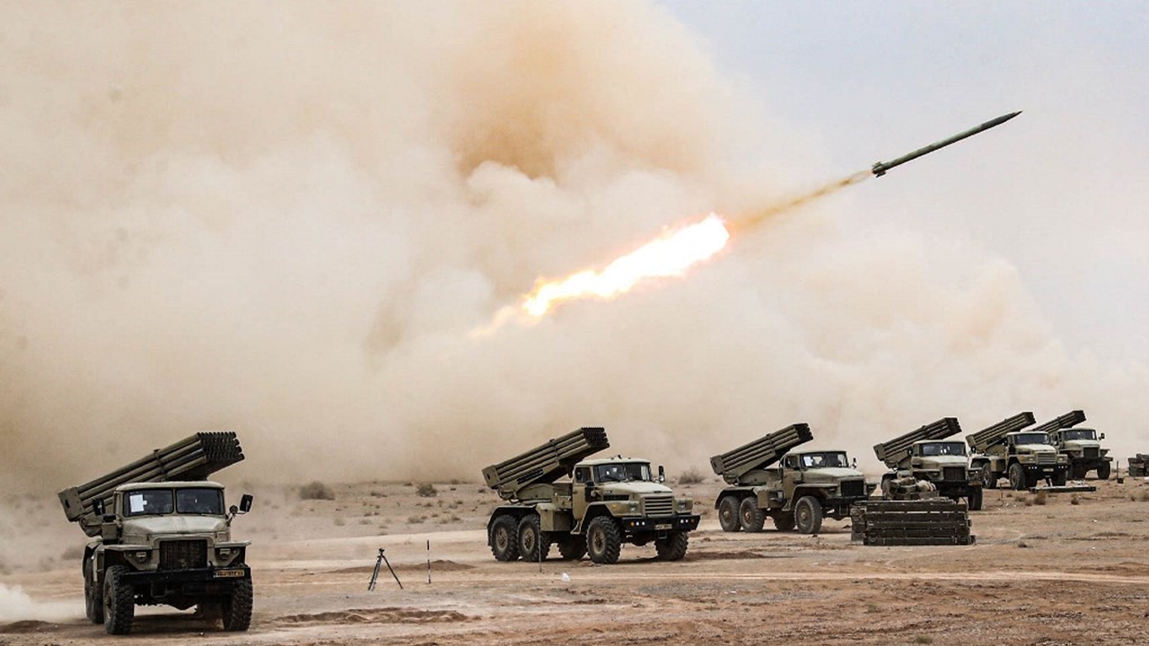 เกิดอะไรขึ้น? ทำไม อิหร่าน-ปากีสถาน ยิงมิสไซล์ตอบโต้กันรอบล่าสุด