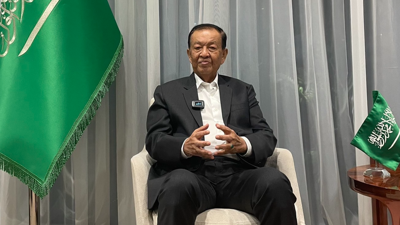 วันนอร์ เล็งดึง IDB หนุน SME ไทย เร่งช่วยคนไทยในซาอุฯ ค้างจ่ายค่าใบถิ่นที่อยู่