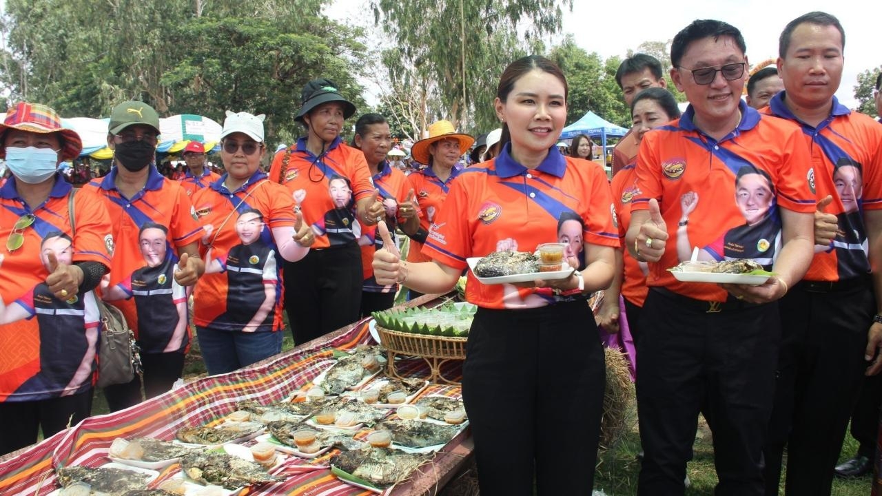 อบต.หัวหิน จัดงานประเพณีริมเขื่อนลำปาวปี 67 หนุนกลุ่มเลี้ยงปลานิล-กุ้งก้ามกราม
