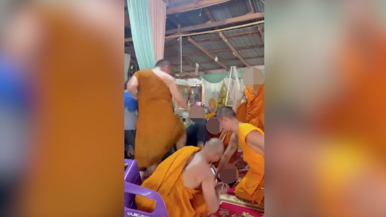 วิจารณ์ยับ พิธีกระทืบคนไล่ผี อดีตพระที่ก่อเหตุชี้ เป็นคลิปเก่า ยอมรับว่าทำผิด
