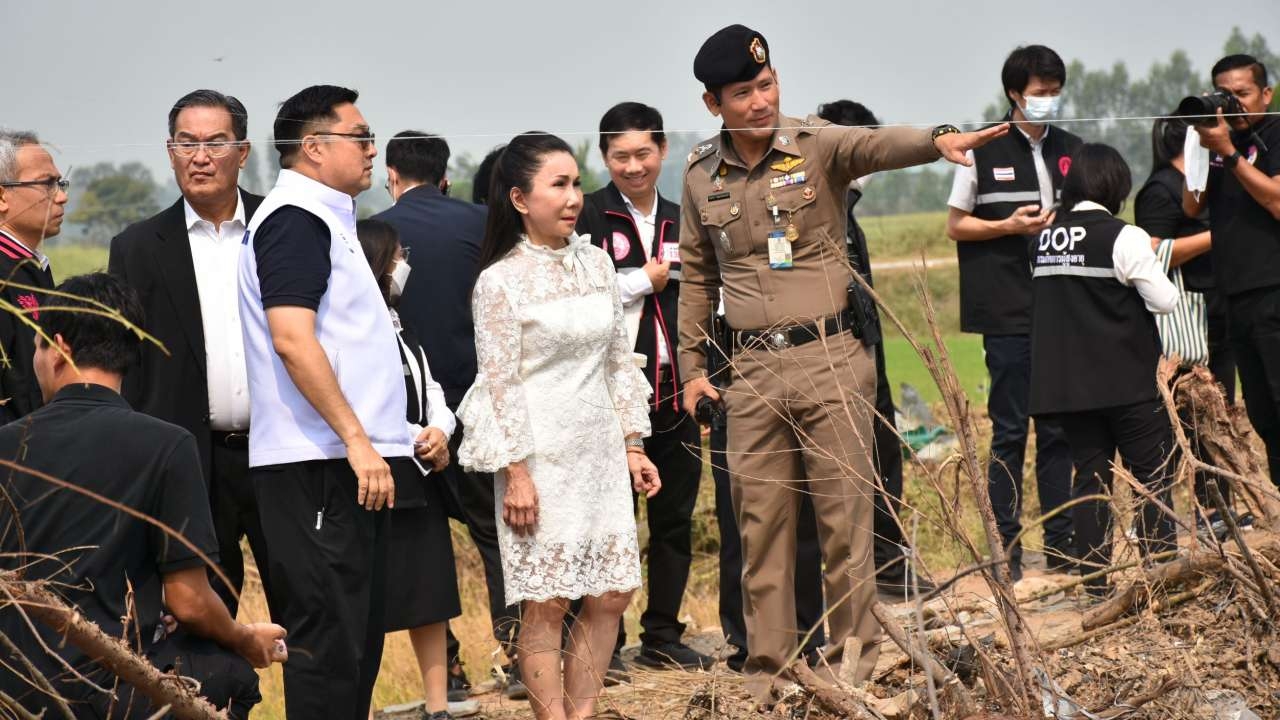ทำบุญ 7 วันให้ 23 เหยื่อพลุระเบิด นิมนต์พระดังทำพิธี มอบเงิน ให้ทุน