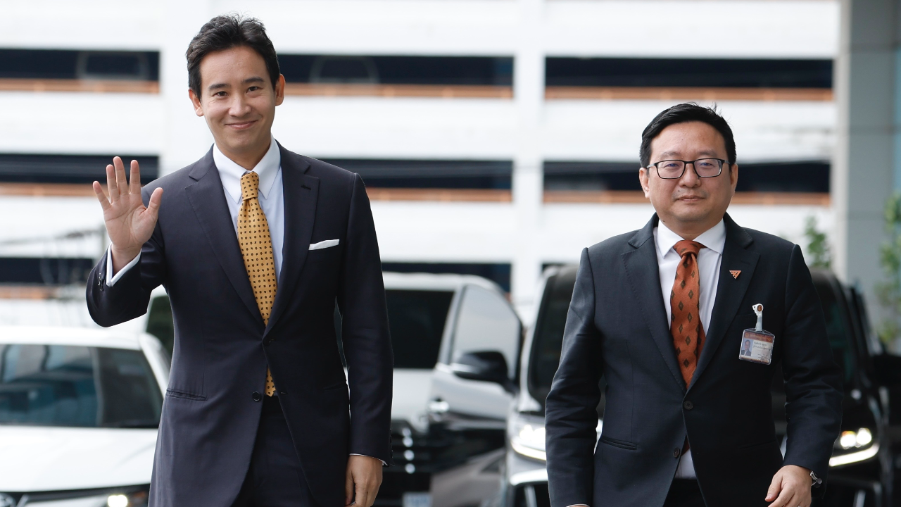 “ชัยธวัช” พร้อมยกเก้าอี้หัวหน้าพรรค-ผู้นำฝ่ายค้านให้ “พิธา” ไม่กังวลคดี 112