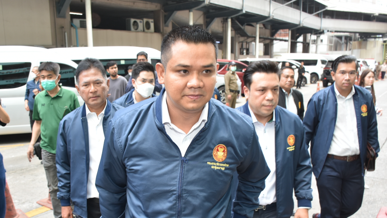 ชัยชนะ ขึ้นชั้น 14 ไม่ได้เจอทักษิณ ขอนายกฯ อนุมัติงบซ่อม CCTV เสียทั้ง รพ.ตำรวจ