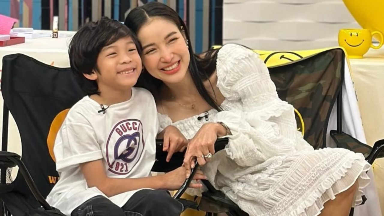 แพท ณปภา ถาม เรซซิ่ง อยากมีน้องไหม ก่อนได้คำตอบที่ทำให้แม่ยิ้มไม่หุบ  