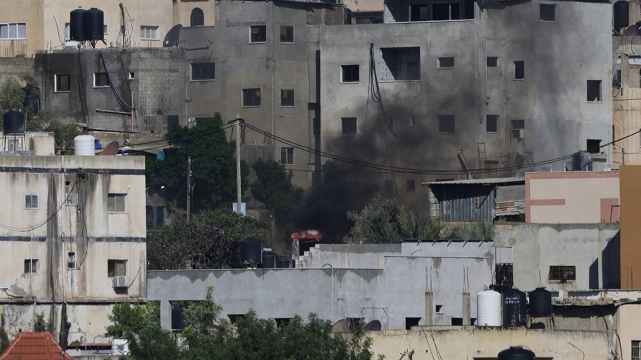 สงครามอิสราเอลวันที่ 99 โจมตีทางอากาศรอบใหม่ ดับอีก 135 ศพ