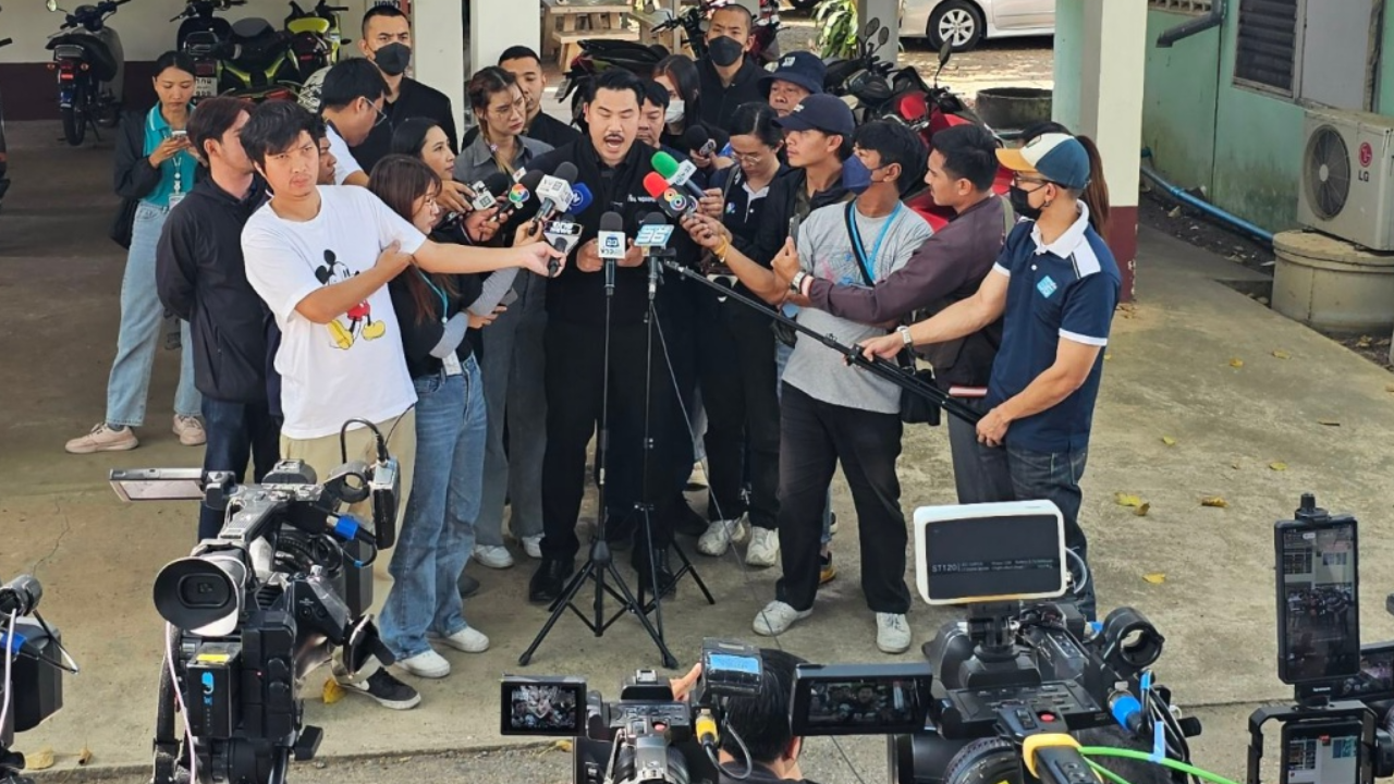 กัน จอมพลัง บุก สภ.อรัญประเทศ แจ้งความ 5 ทรชน ล่วงละเมิดเยาวชนหญิง