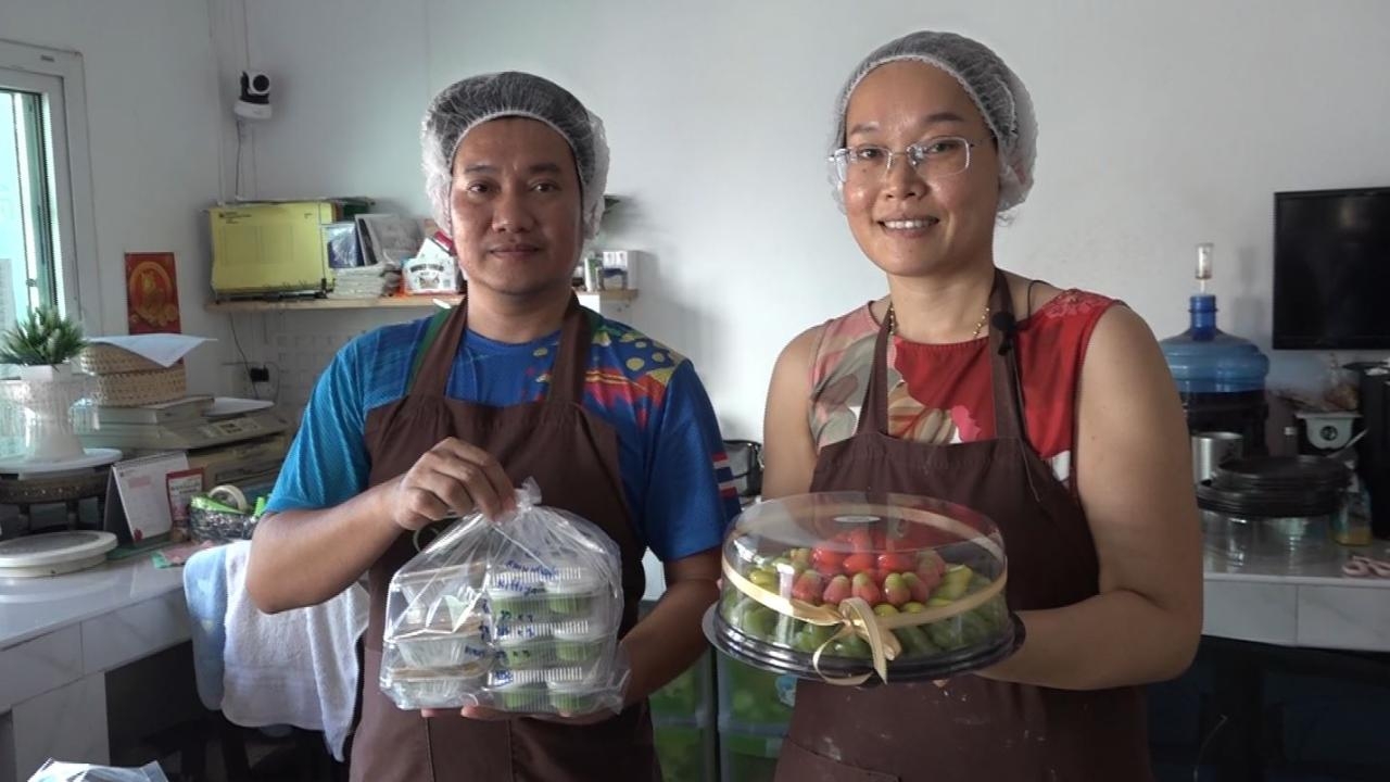 ขนมไทยปริญญาโท รสอร่อยถูกปาก พนง.ออฟฟิศที่ปราจีนฯ ติดใจ ขายได้เดือนละ 2 แสน