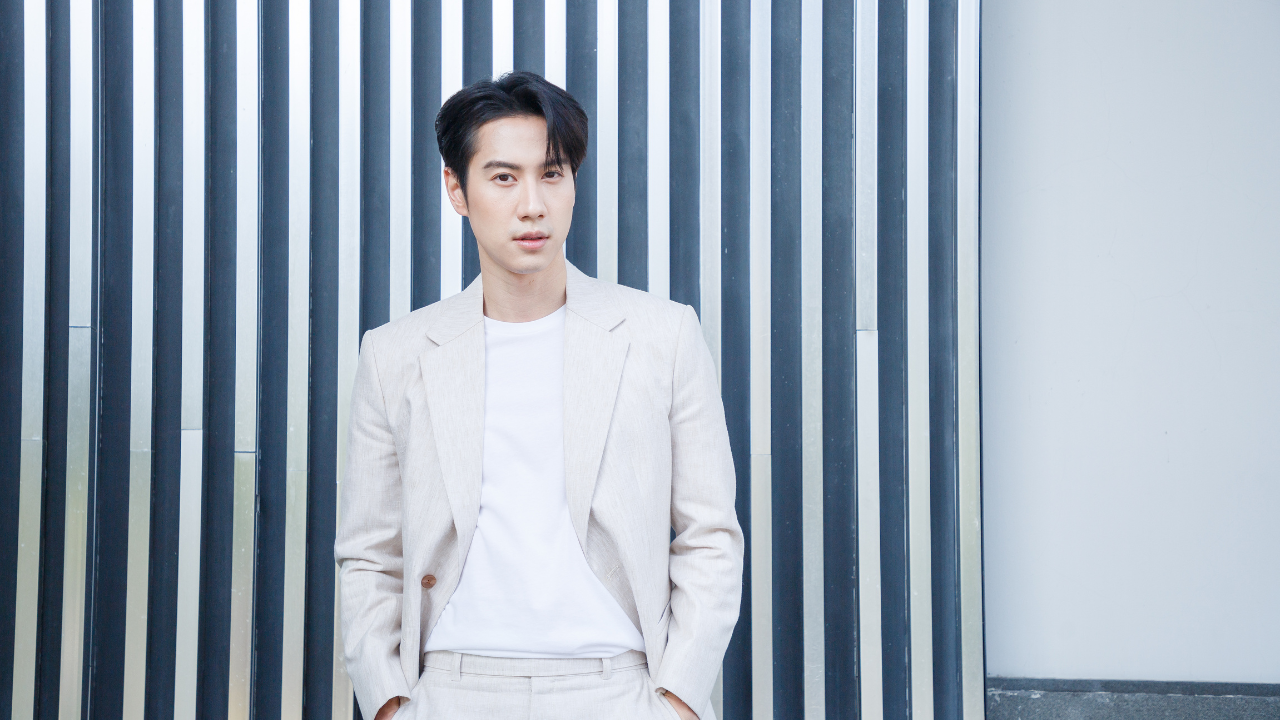 มุมน่ารัก ไบร์ท รพีพงศ์ พระเอกสายวายมาแรง เปิดเหตุผลขอ FC อย่าเปย์หนัก