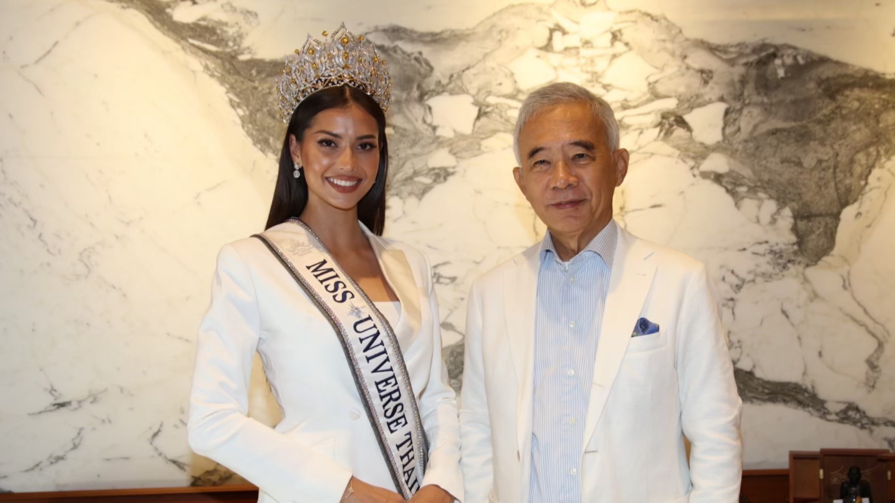 "แอนโทเนีย" นำนักเทนนิสโลกเดินแบบเวที "ไทยแลนด์ โอเพ่น 2024" จัดเต็มโชว์ซอฟต์พาวเวอร์ 