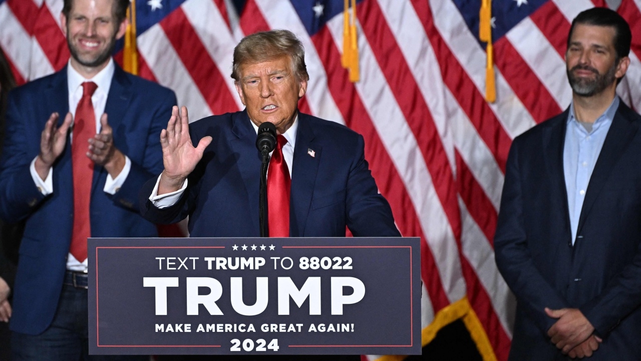 "โดนัลด์ ทรัมป์" ชนะเลือกตั้งผู้แทนรีพับลิกันสนามแรกรัฐไอโอวา