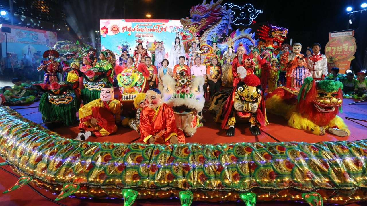นครสวรรค์ จัดยิ่งใหญ่ตรุษจีนปากน้ำโพ 108 ปี มหัศจรรย์สีสันแห่งศรัทธา