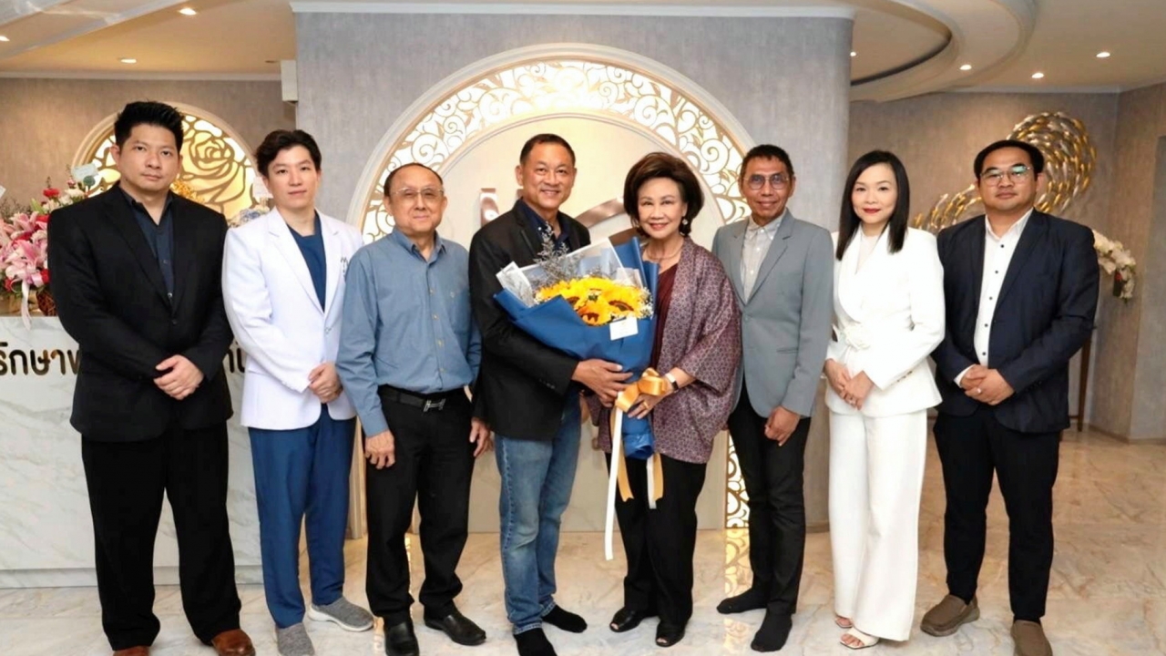 "กิตติคม ยั่งยืน" เปิด KLOSS Wellness Clinic พร้อมดูแลสุขภาพครบวงจร