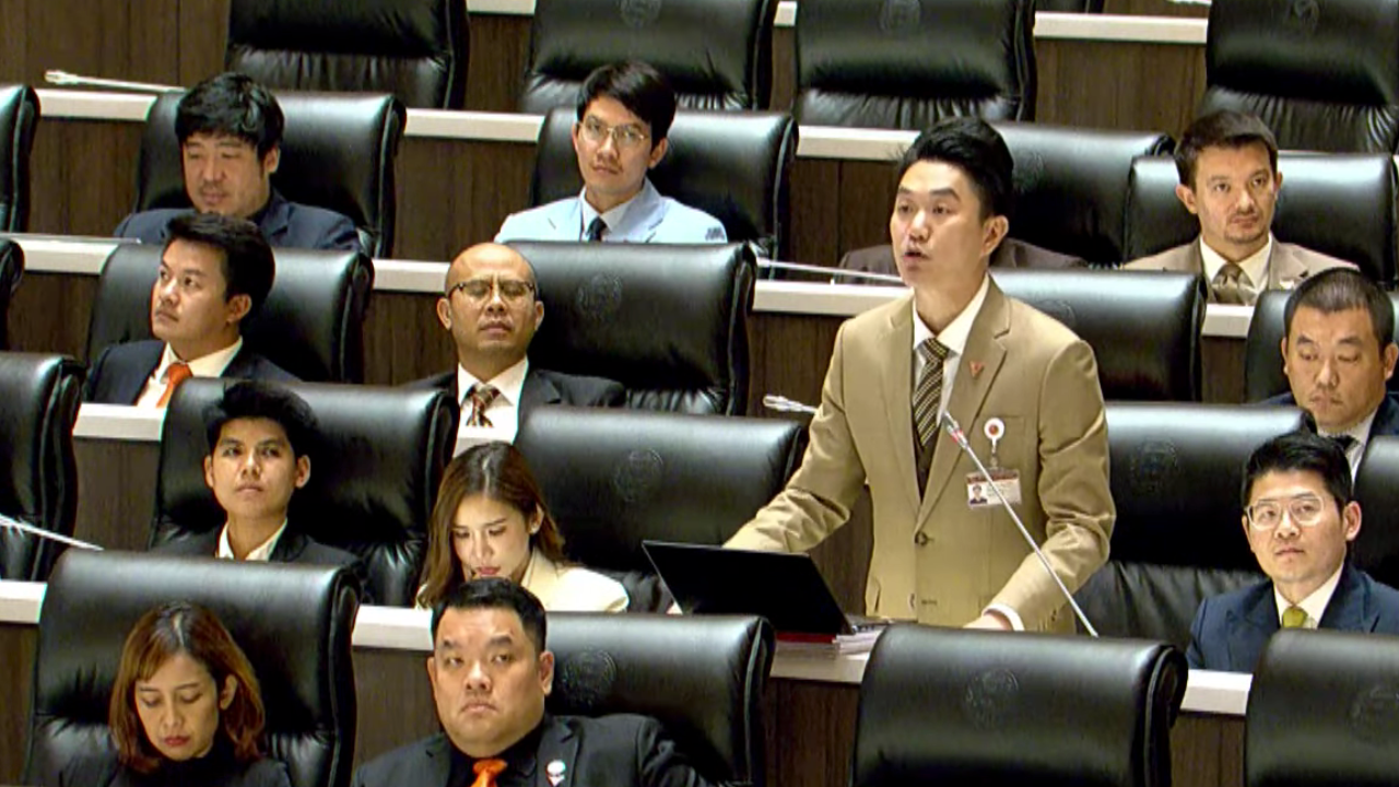 "ชิตวัน" อภิปรายงบ กกท. ต้องหนุนกีฬาอาชีพ "กาญจนา" โอด งบชัยภูมิโดนตัดทุกปี