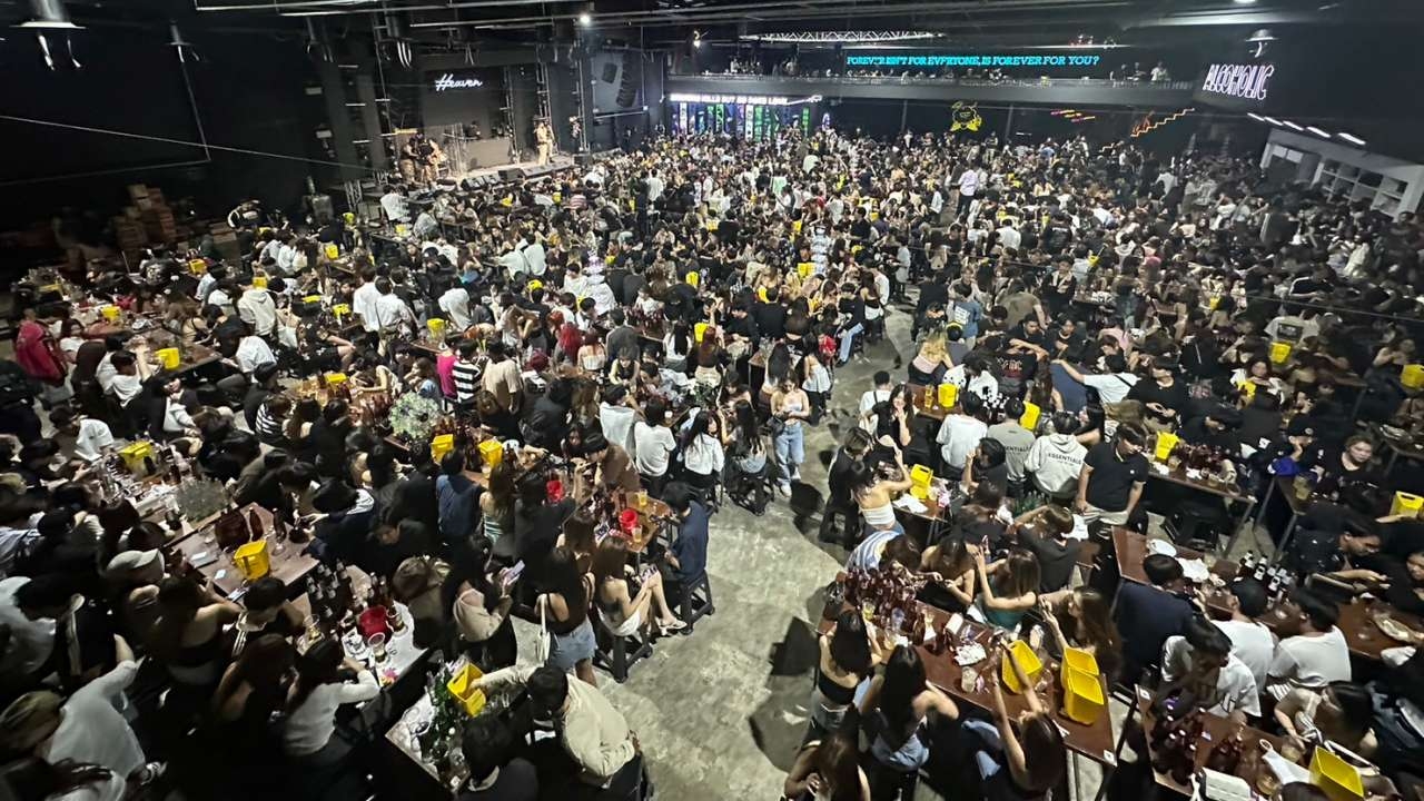 เสนอปิด 5 ปี ผับดังย่านรังสิต ปล่อยเด็กต่ำ 20 กว่า 500 คน เข้าไปเที่ยว