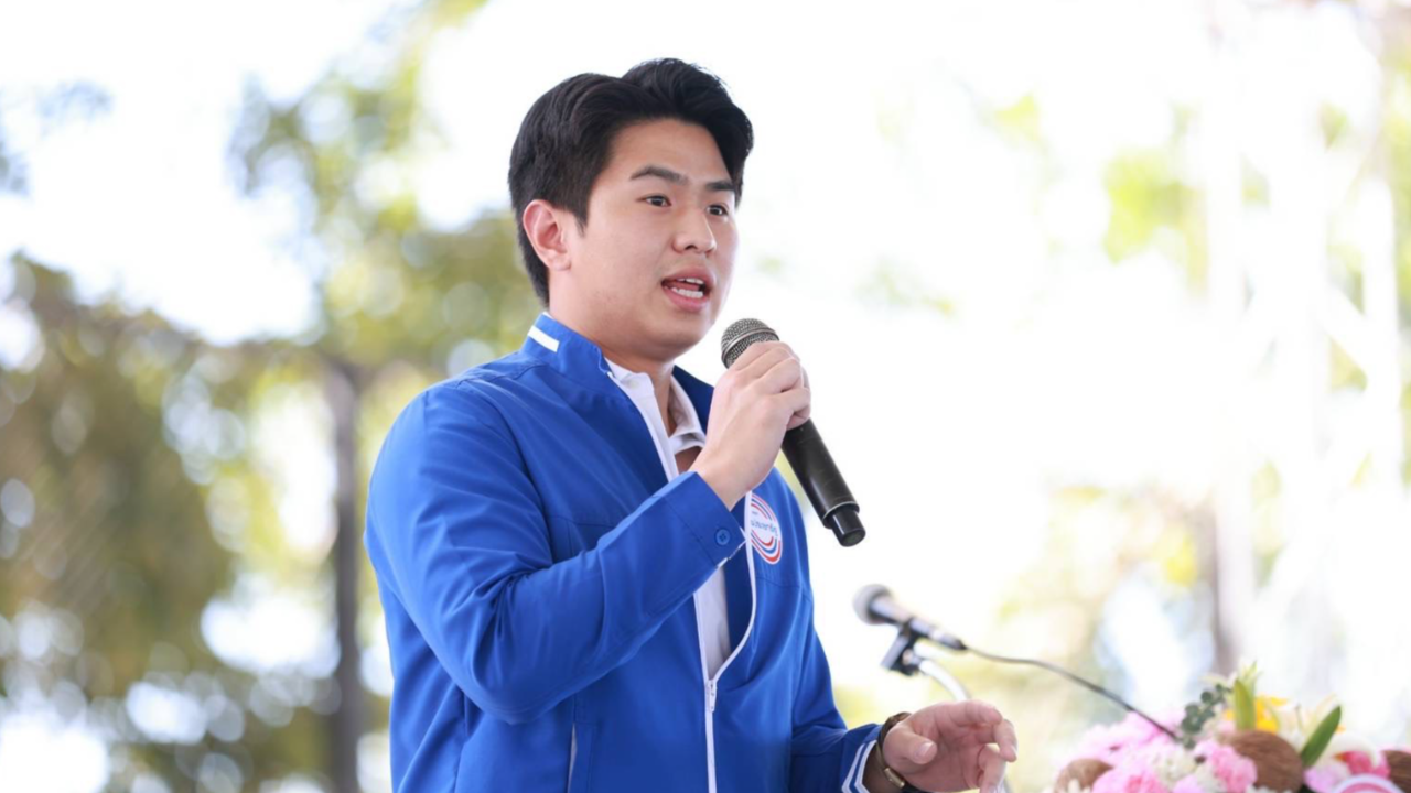 พปชร.สร้างความเข้าใจ ขั้นตอนขึ้นทะเบียนเปลี่ยน ส.ป.ก.4-01 ให้เกษตรกร