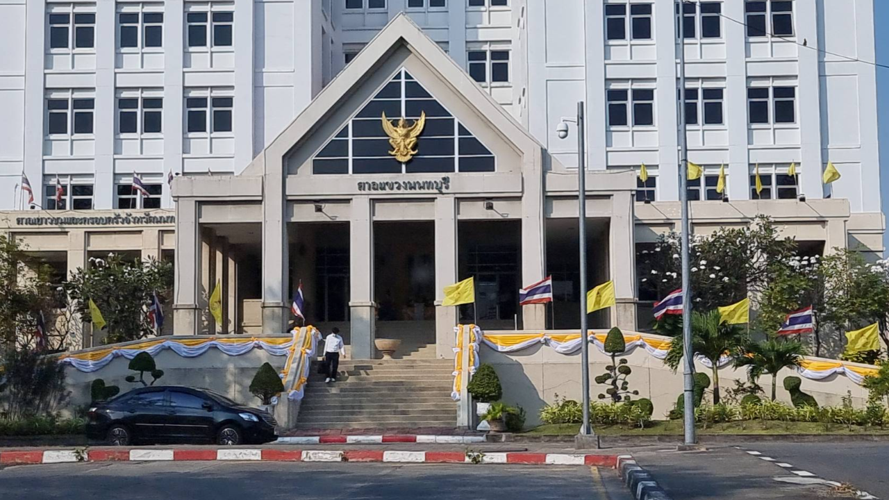 ได้ประกัน ผัวเมียยัดศพ 2 ขวบในตู้เย็น ศาลปล่อยชั่วคราว ตีราคาคนละหมื่น