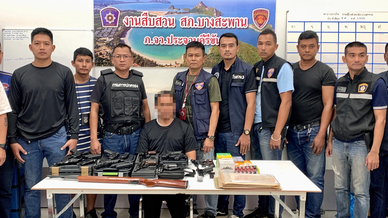 ค้นคลังปืน ยึด 100 กระบอก กระสุนนับพันโยงเครือข่าย เด็ก 14 กราดยิงห้าง