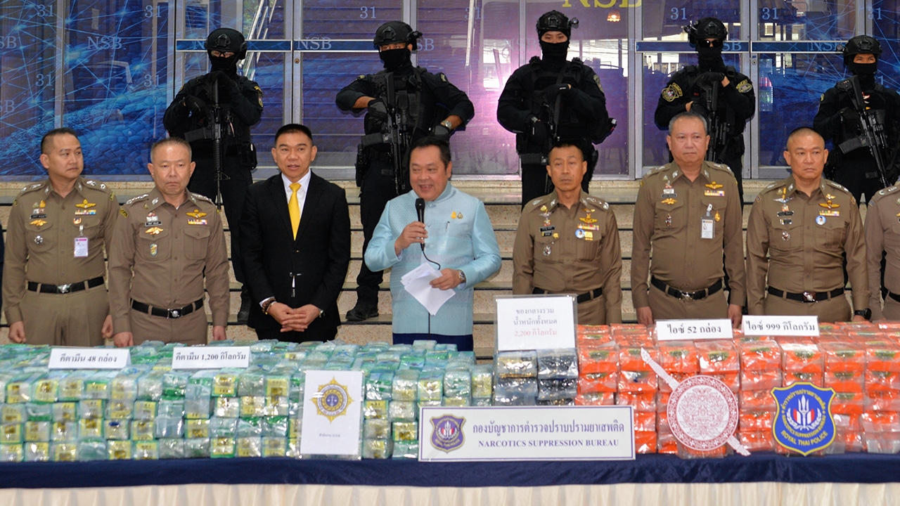 โดนยึด 140 ล้านบาท ก๊วนกัปตันตุ้ย ใช้เรือขนถ่าย ค้ายาข้ามชาติ