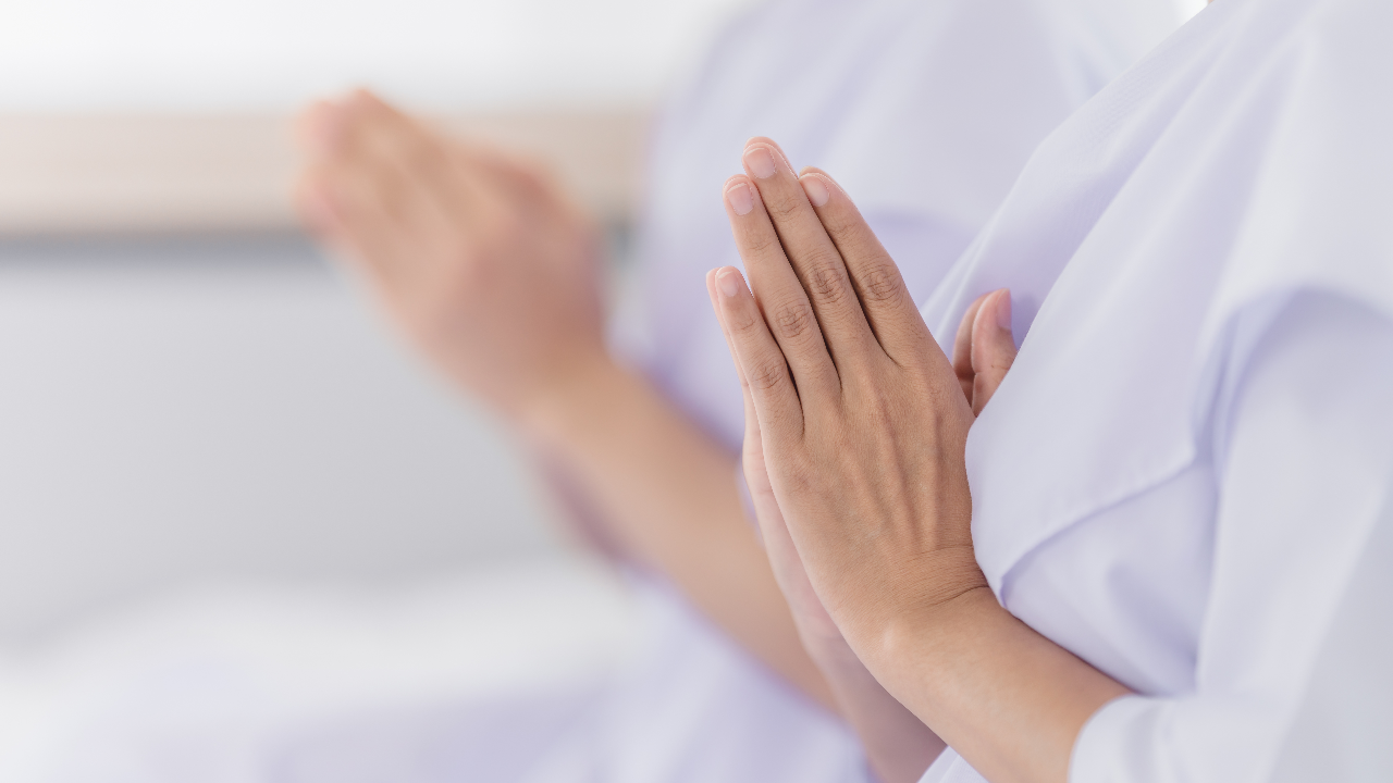 ครม. ชวนพุทธศาสนิกชน สวดมนต์-ปฏิบัติธรรมข้ามปี เพื่อความเป็นสิริมงคลช่วงปีใหม่