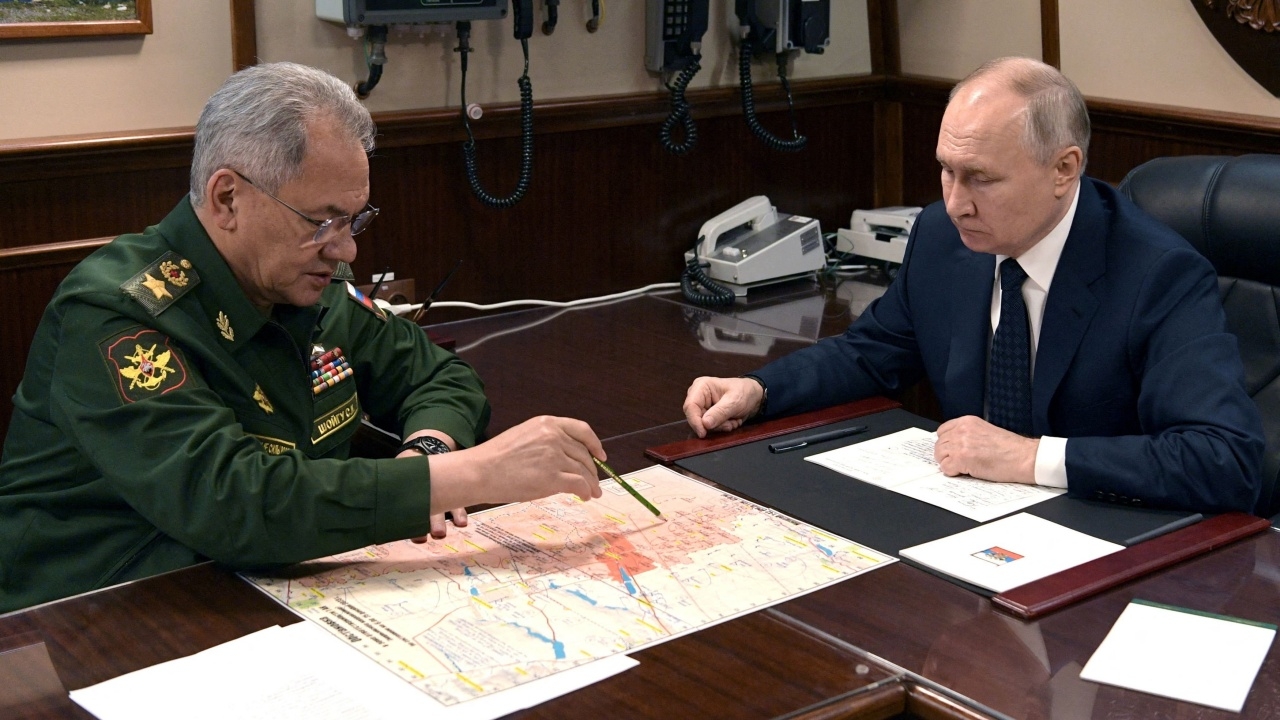 สงครามยูเครนเดือด รัสเซียอ้าง ยึดเมืองมารินกา ‘ประตู’ สู่โดเนตสก์ได้แล้ว