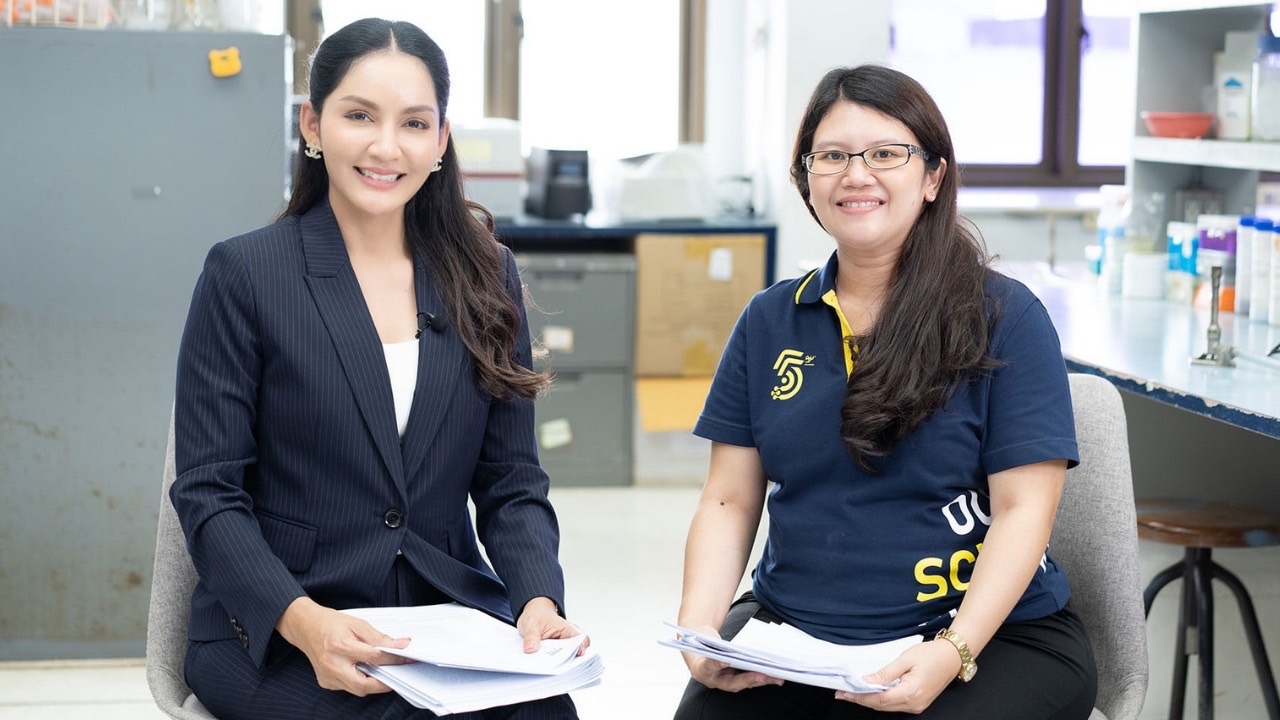 ครูก้อย นัชชา ให้ความรู้กับสตรีเตรียมตั้งครรภ์ และคนที่มีบุตรยาก