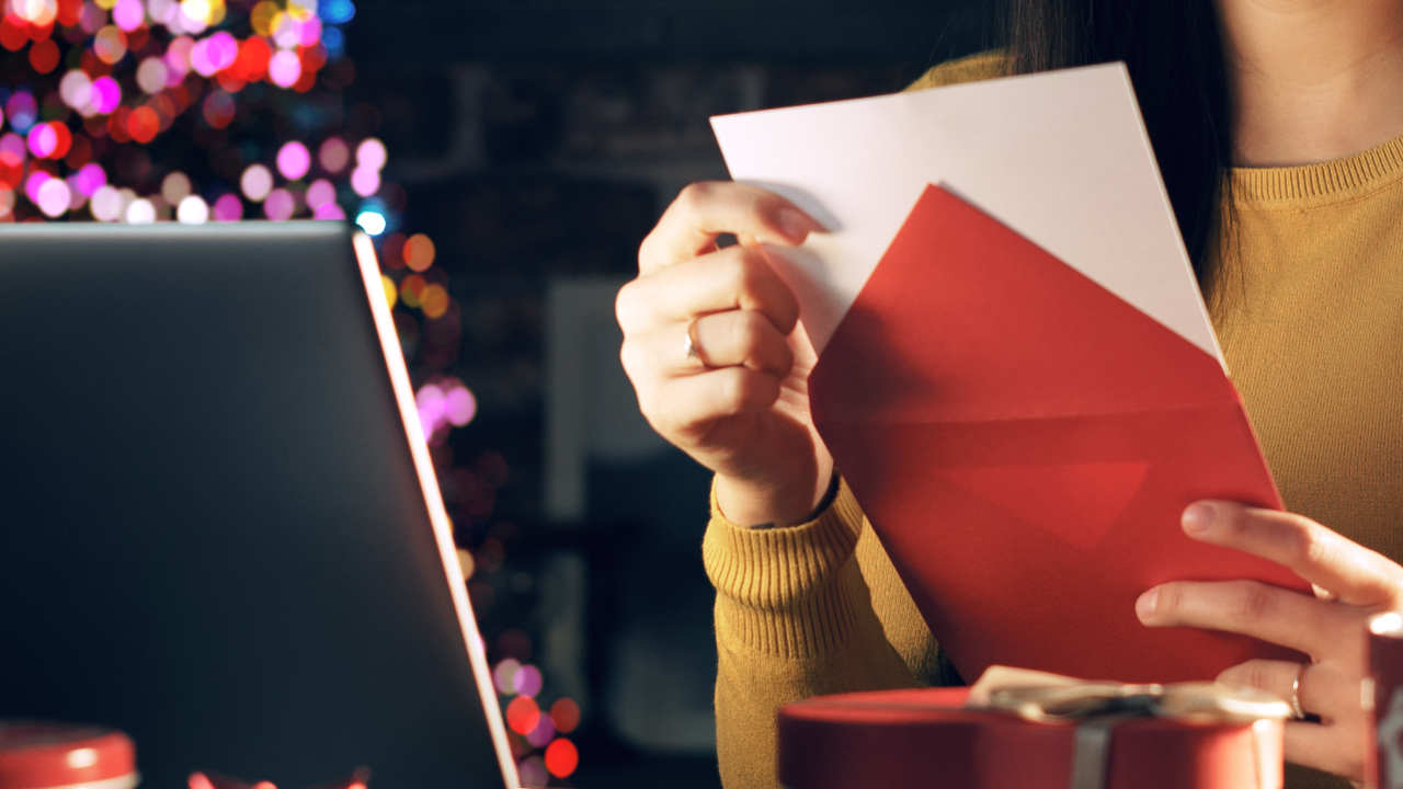 10 พิกัดทำการ์ดปีใหม่ 2569 ออนไลน์ สวย ทำง่าย ประทับใจไม่ลืม