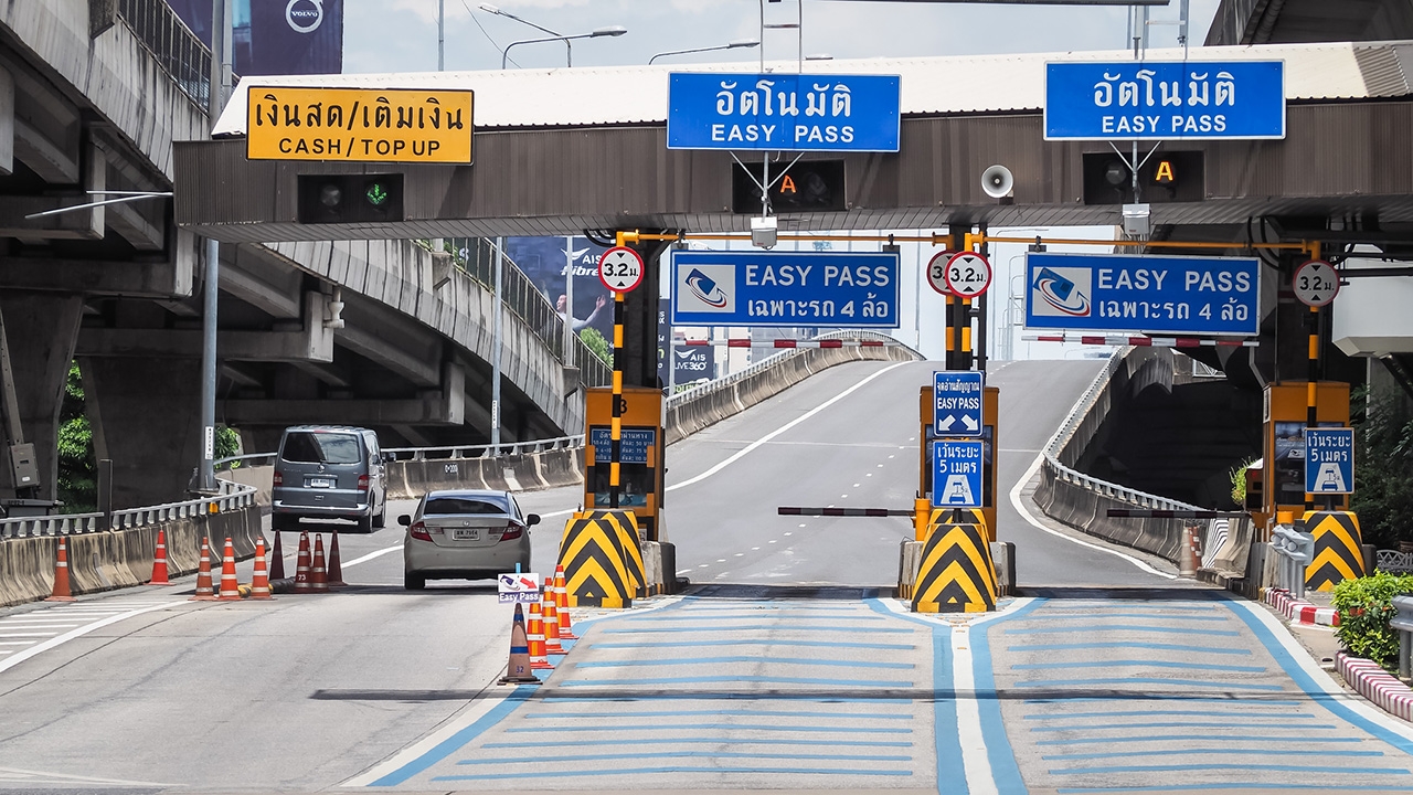 ทางด่วนลดอุบัติเหตุปีใหม่ ตั้งวอร์รูมแก้ปัญหา เข้มนั่งกระบะไร้หลังคา