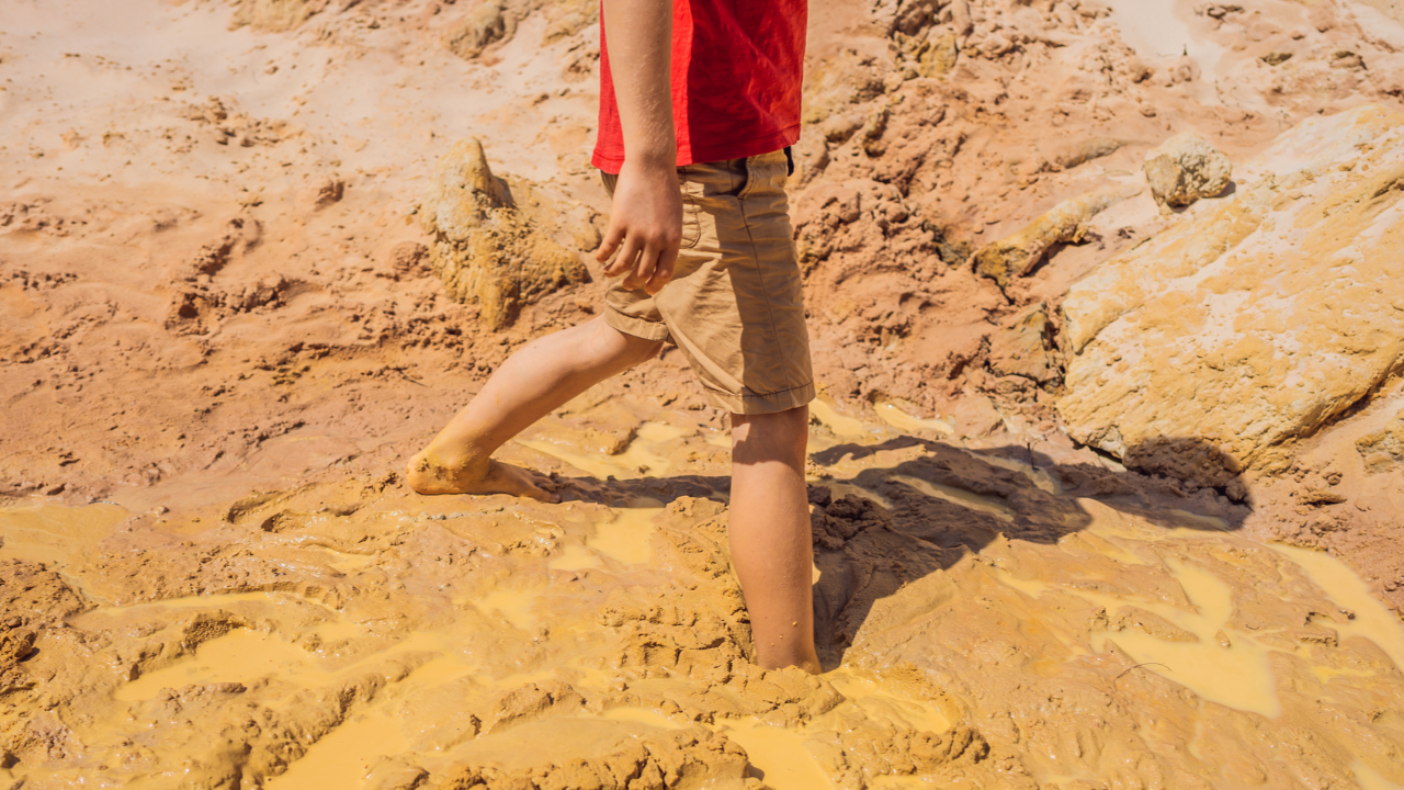 ทรายดูด เกิดจากอะไร มีวิธีป้องกัน และเอาตัวรอดอย่างไร