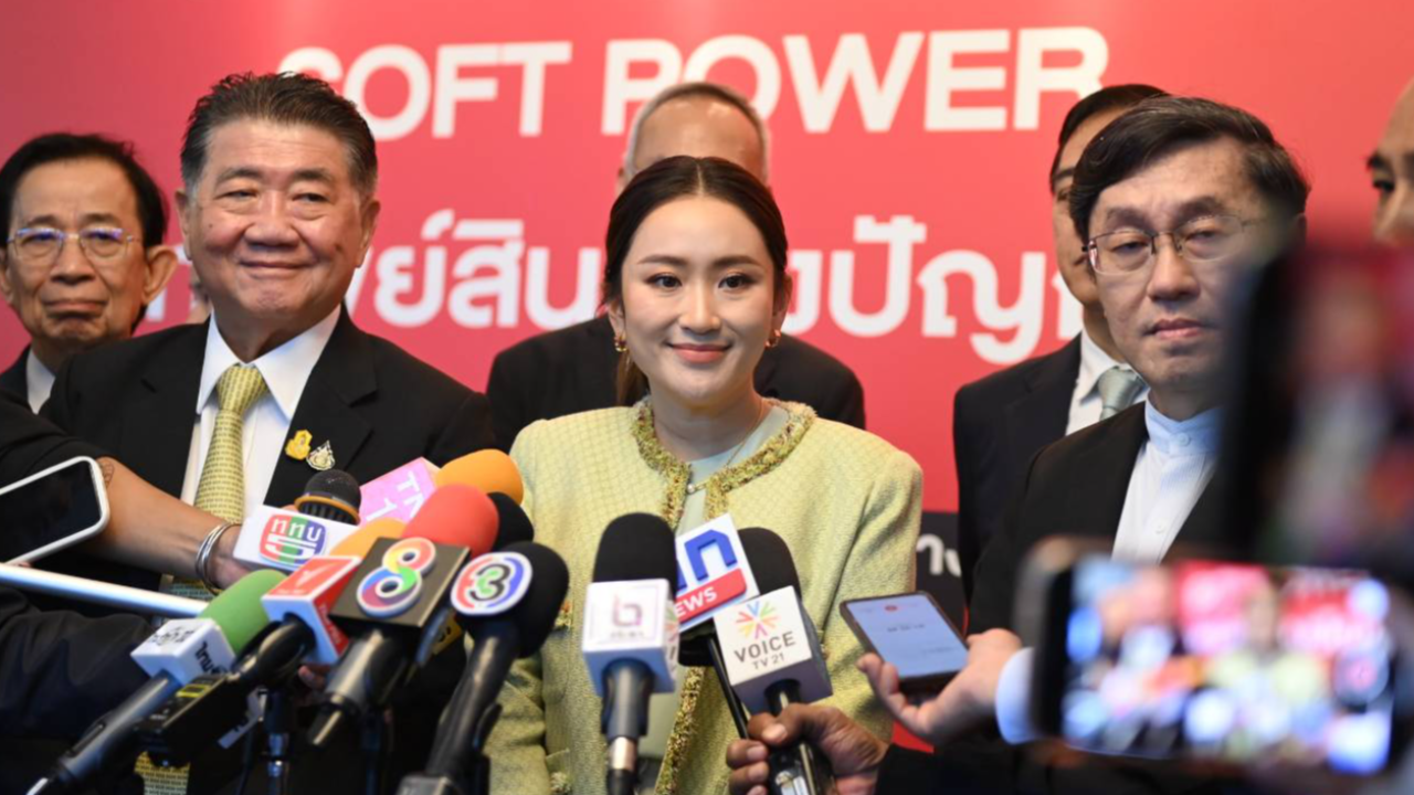 “อิ๊งค์” ไม่รู้ “ทักษิณ” เข้าข่ายผู้ต้องขังนอกเรือนจำ กำชับ สส.เพื่อไทย ห้ามโดดสภาฯ