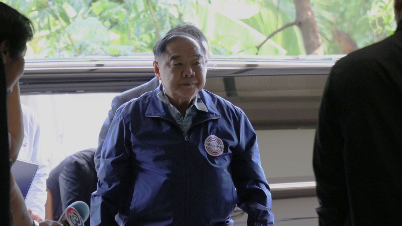 “บิ๊กป้อม” สั่ง สส.ให้ความรู้เรื่องที่ดิน ส.ป.ก.-เล็งยื่นญัตตินิรโทษประกบเพื่อไทย