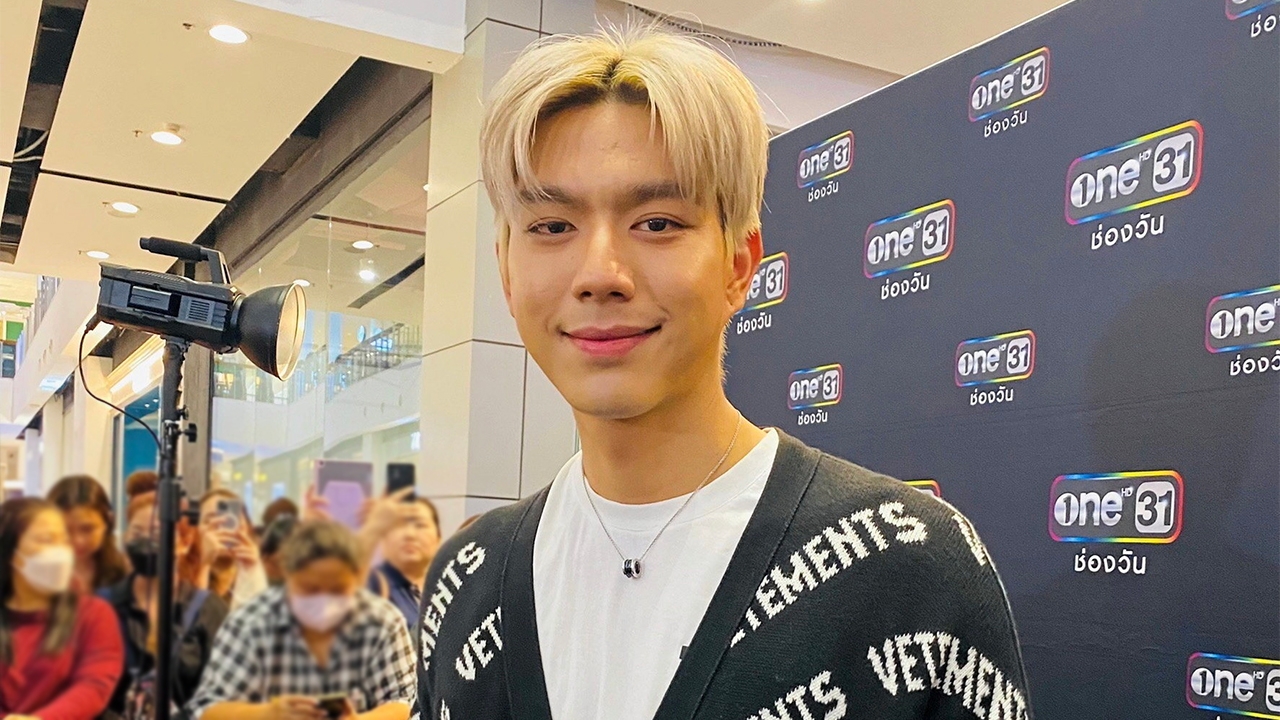 “ไบร์ท นรภัทร” ยันในทีเซอร์ละครใหม่ไม่ใช่บั้นท้ายตัวเอง ขอเก็บไว้ดูเองแต่อยู่กองถอดจริง