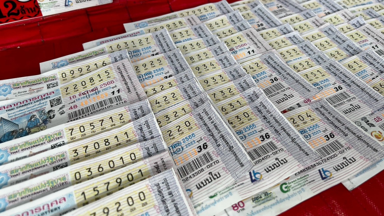 งวดนี้หวยออก 16 ธ.ค. คนเก็บสถิติยิ้มหวาน ได้ "เลขเด็ด" ลุ้นโชค 16/12/66