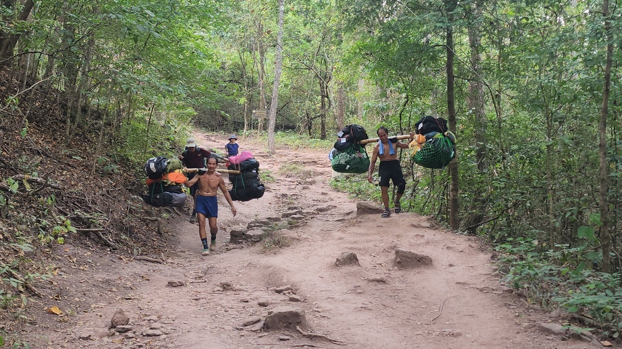 ปธ.หอการค้าเลย หนุนกระเช้าภูกระดึงกระตุ้น ศก. แม้ ปชช.เสียงยังแตกค้าน-เห็นด้วย