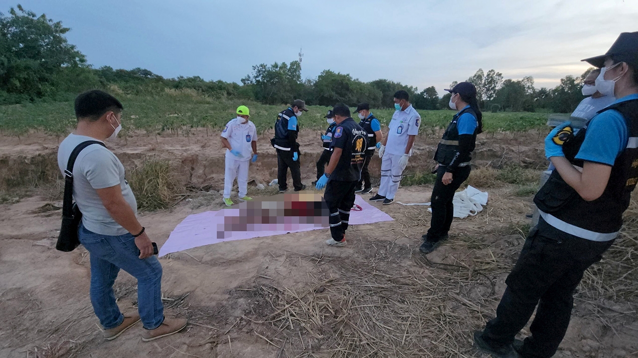 ล่ากิ๊กหนุ่มโหด ฆ่าฝังสาวรอยสักสายเถื่อน ทิ้งร่องน้ำข้างไร่มันสำปะหลัง