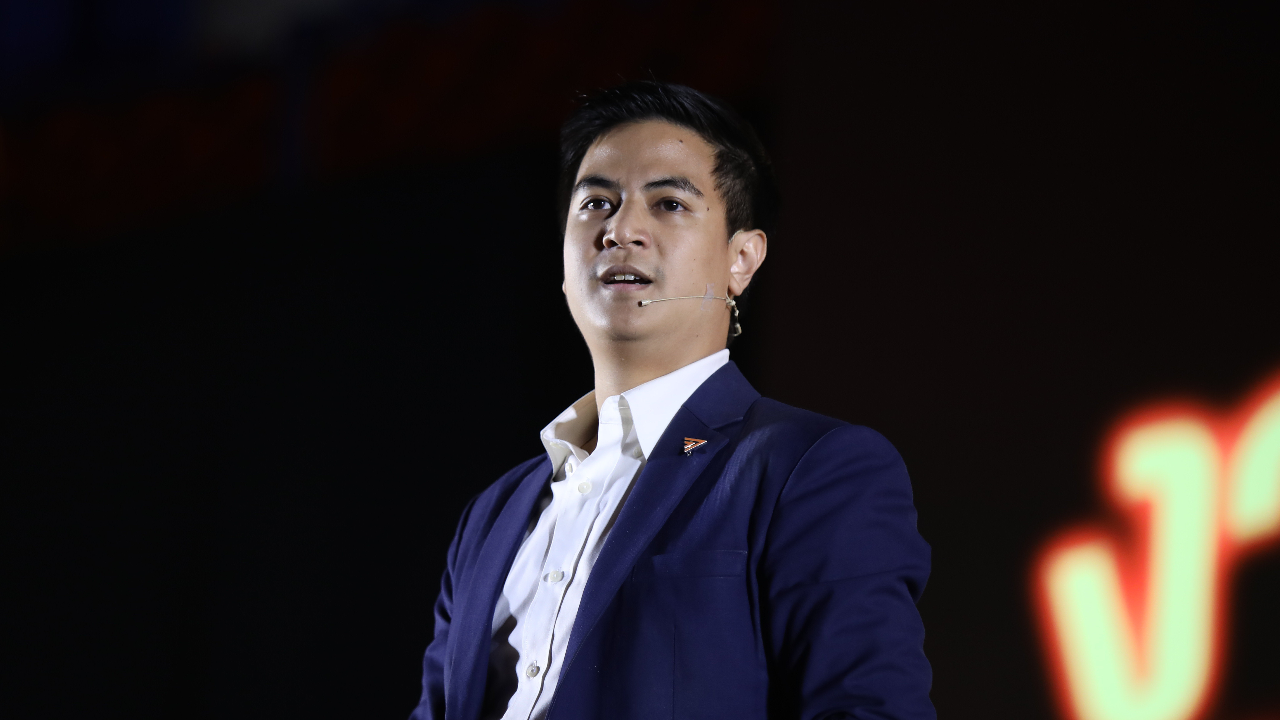 “ไอติม” แนะ ปรับหลักสูตรการศึกษาไทยใหม่ 9 ด้าน หลังผลสอบ PISA ต่ำสุดในรอบ 20 ปี