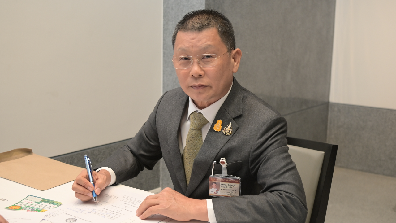 “เกชา ศักดิ์สมบูรณ์” สส.บัญชีรายชื่อ รทสช.เข้ารายงานตัวต่อสภาแล้ว