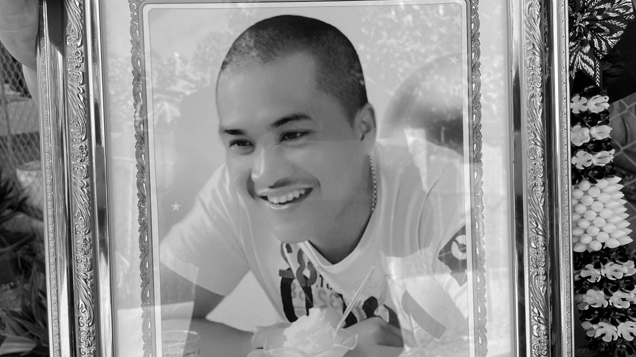 พ่อเผยลูกชายเพิ่งขึ้นเป็นคนขับมือ 2 เสียชีวิตในอุบัติเหตุทัวร์มรณะ 14 ศพ 