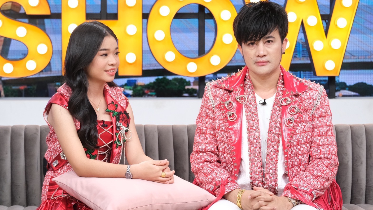 บอสโจ-อุ๋งอิ๋ง เพชรบ้านแพง เคลียร์ข่าวลือหัวหน้านอนกับนางเอกเพื่ออัปค่าตัว