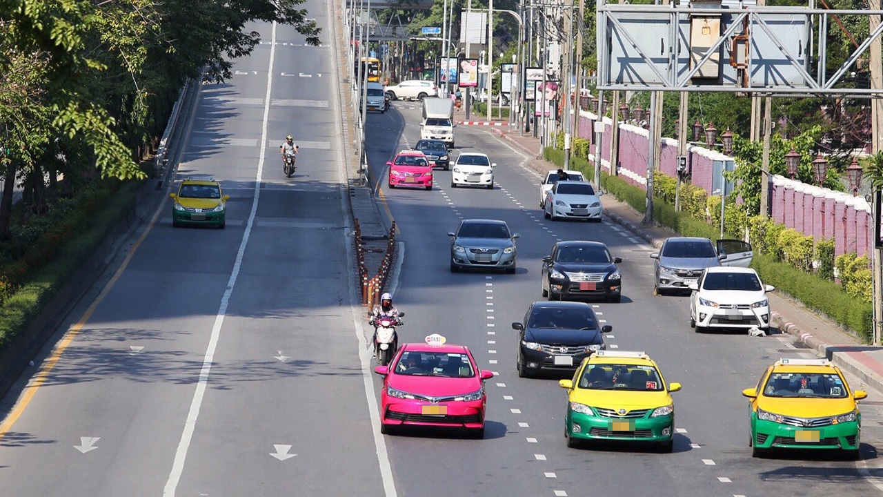 The Meaning of Phrasal Verbs Understanding 'Give Him the Gun' News