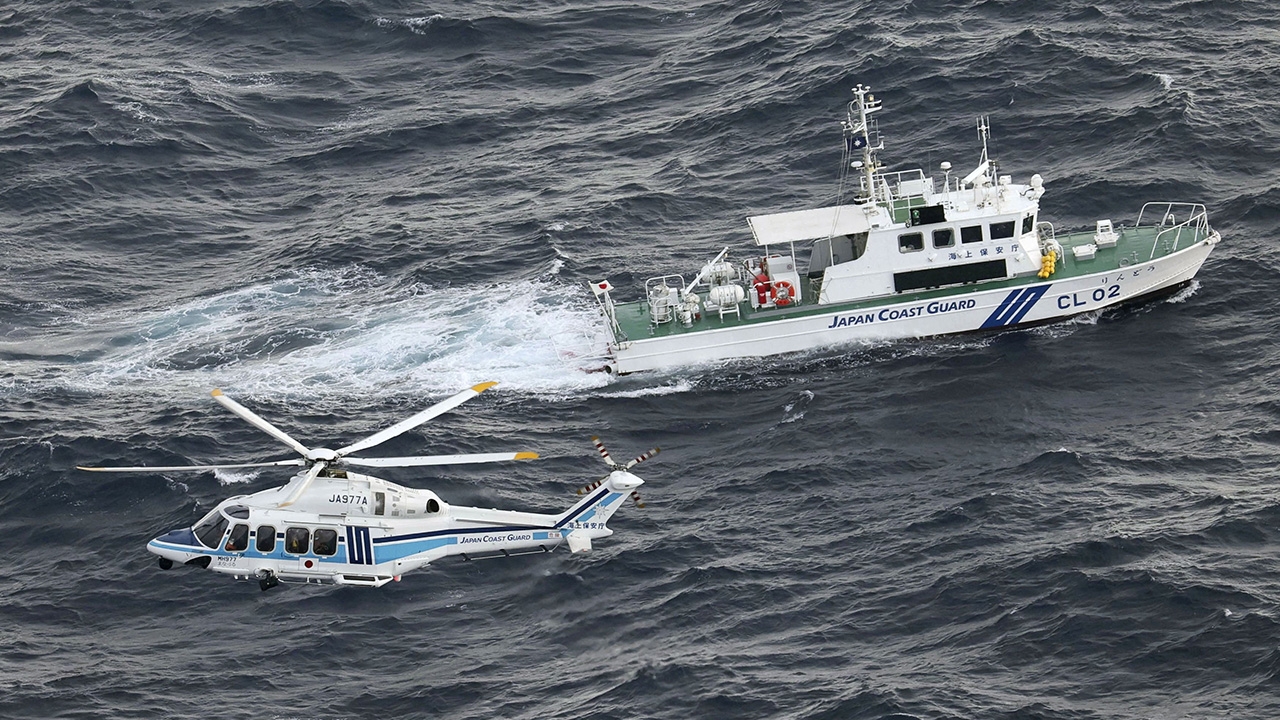 เครื่องบิน วี-22 สหรัฐฯ ตกใกล้สนามบินเกาะยาคุชิมะของญี่ปุ่น