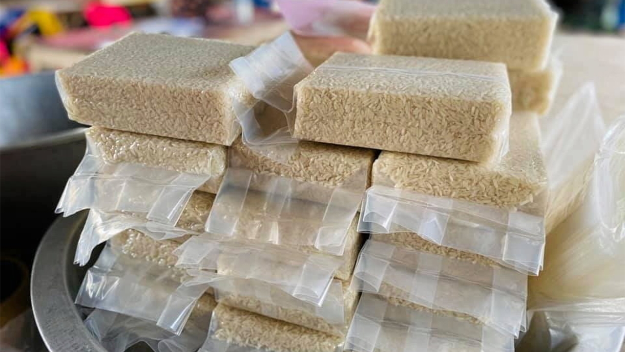 ข้าวหอมมะลิอินทรีย์ บ.ตะครอง