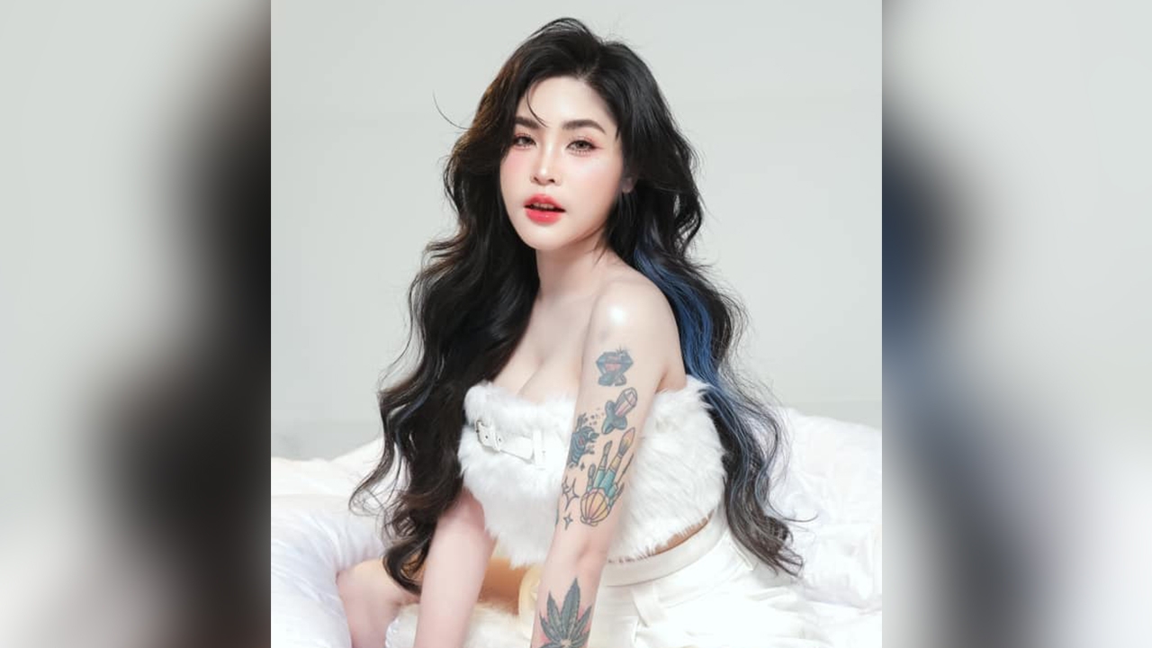 เนสกาแฟ ศรีนคร ตอบแล้วหลังถูกโยงข่าว นักร้องลูกทุ่งมีโลก 2 ใบ 