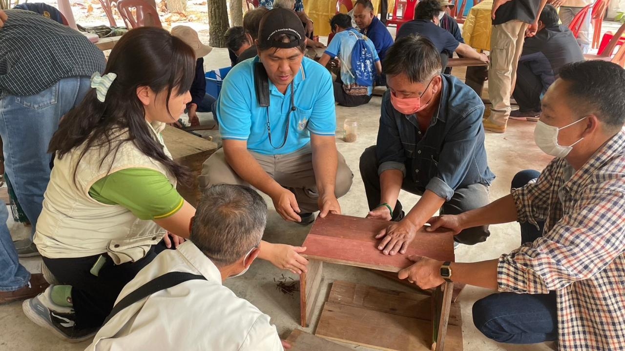 กรมส่งเสริมการเกษตร ชวนเกษตรกรมือใหม่ เลี้ยงผึ้งโพรงสร้างอาชีพและรายได้