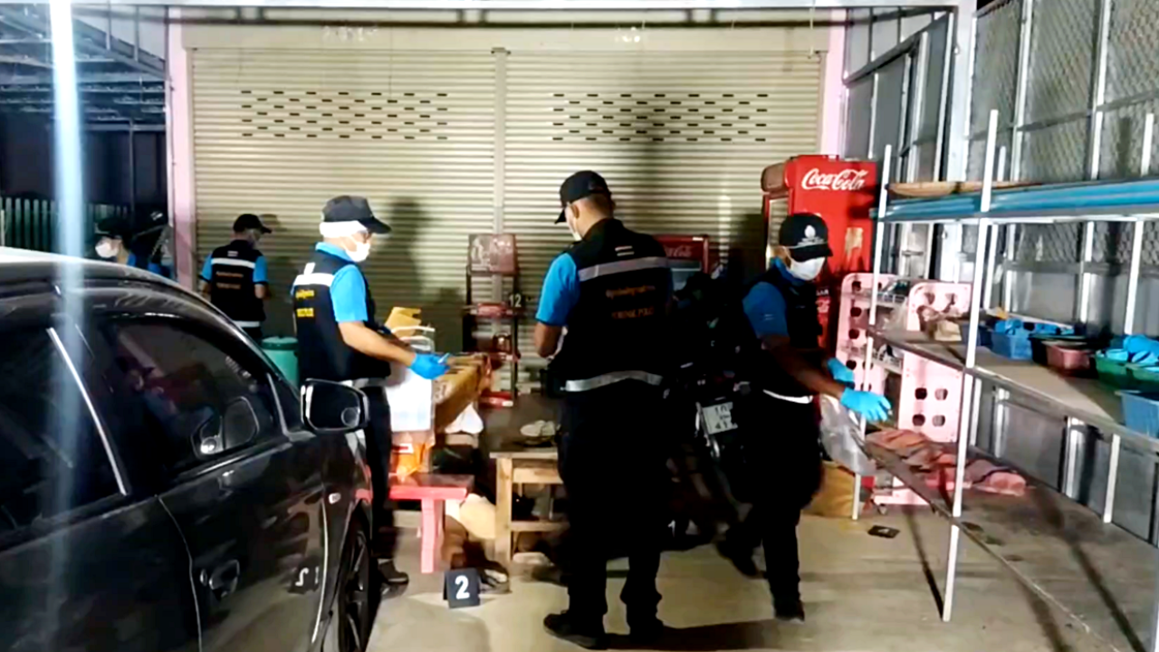 ผัวโมโห เมียชิงเก็บเงินค่าจ้างรถเกี่ยวข้าว บุกยิงดับพร้อมพี่สาว 2 ศพ