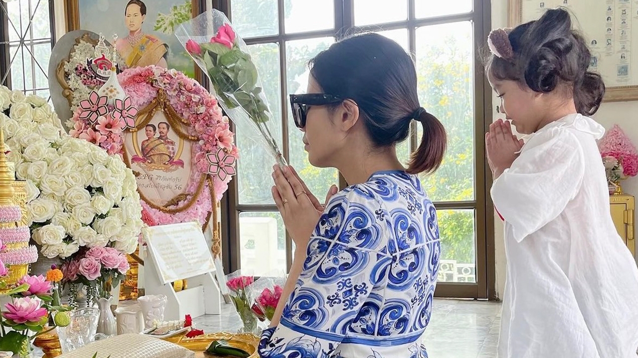 ใบเตย อาร์สยาม เคียงข้าง น้องเวทมนต์ ทำบุญชุดใหญ่ หลังคำอธิษฐานเป็นจริง