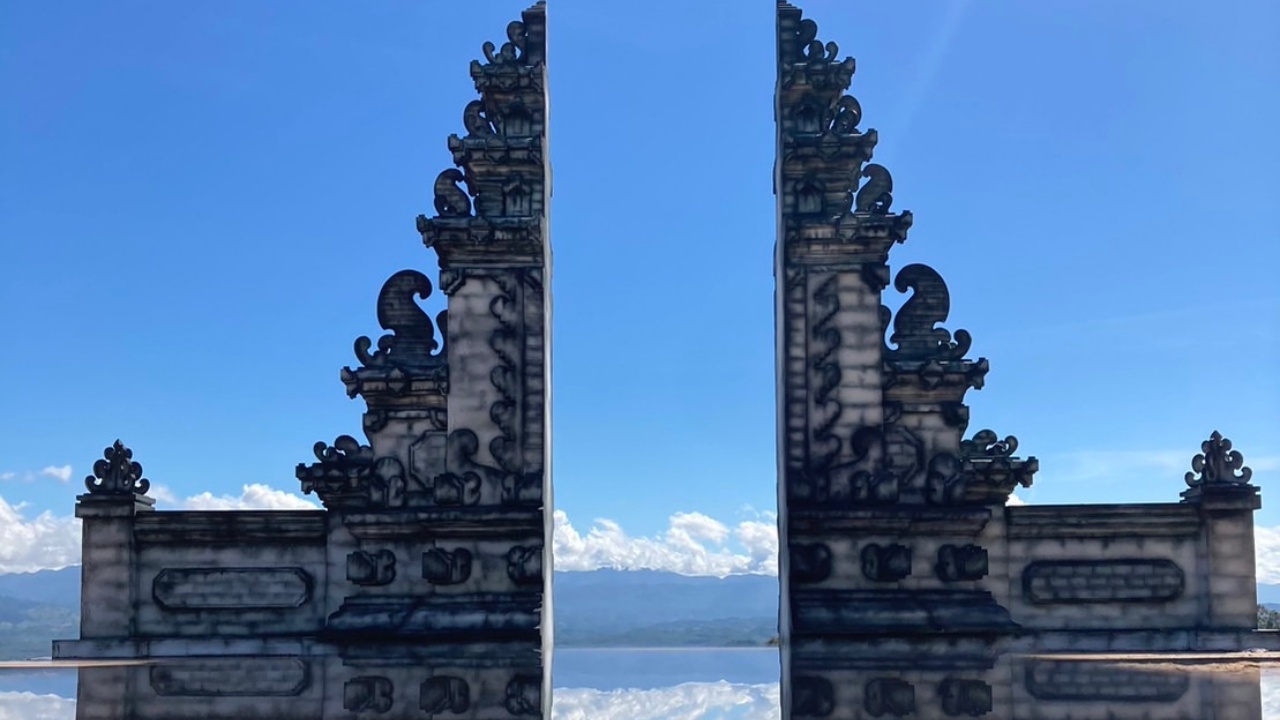 ร้านแจงแล้ว ดราม่า "แลนด์มาร์กเมืองน่าน" ออกแบบคล้าย "ประตูสวรรค์บาหลี"