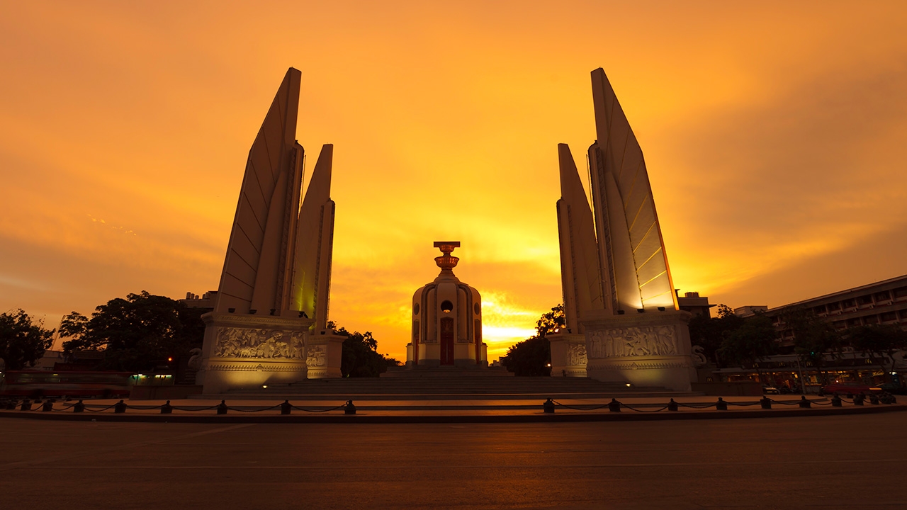 แก้ไขรัฐธรรมนูญทำไมต้อง 4 ปี?