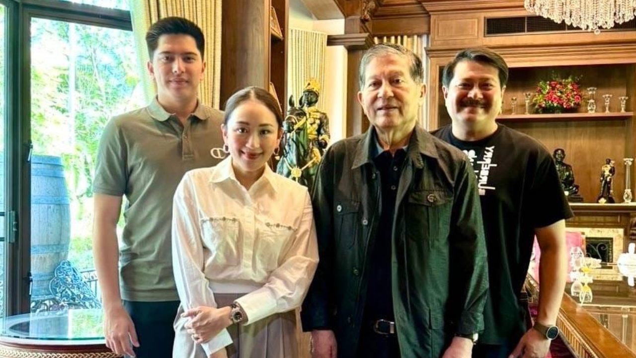 “ภูมิธรรม” ชี้ “อิ๊งค์” แค่ไปเยี่ยมขอคำแนะนำ “เฉลิม” ไม่ใช่การเคลียร์ใจ