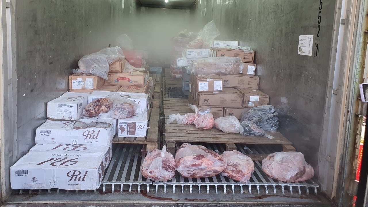 ปศุสัตว์ กำชับเข้มตรวจหมูเถื่อน ส่งหนังสือขอดีเอสไอส่งหลักฐาน ฟันจนท.รับสินบน